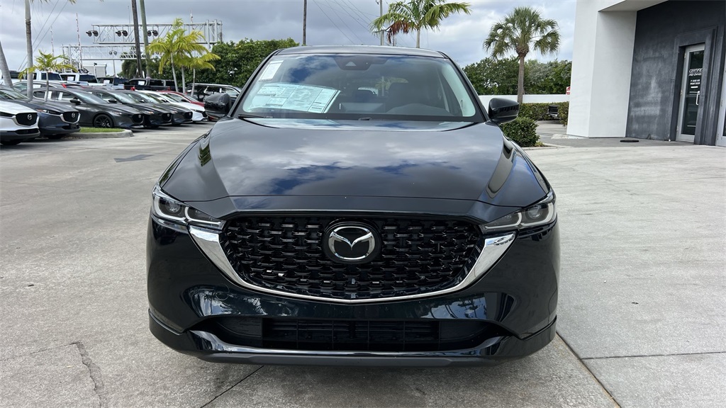 2025 Mazda CX-5 2.5 Select photo 28