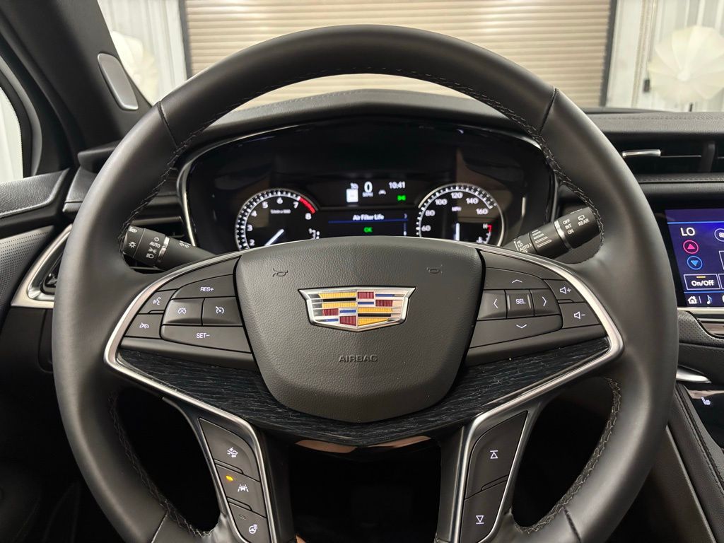 2025 Cadillac XT5 Premium Luxury photo 36