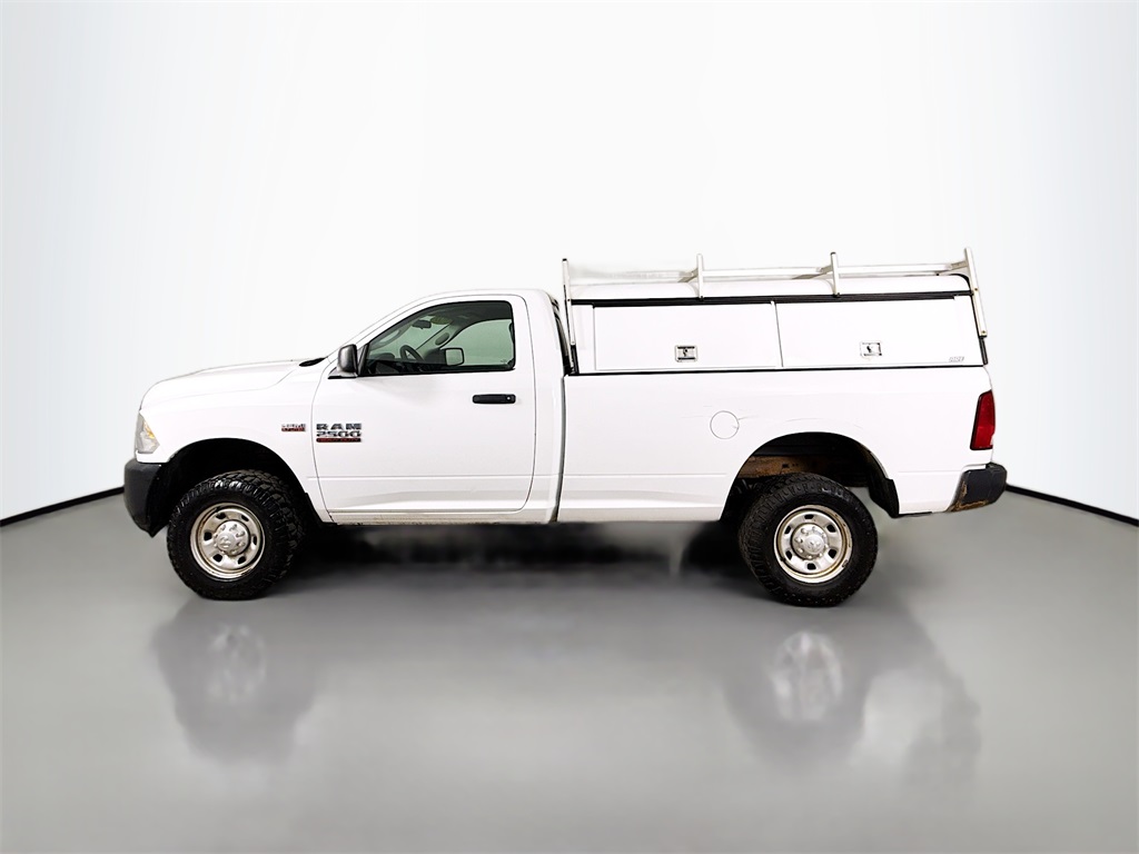 2017 Ram 2500 Tradesman photo 4