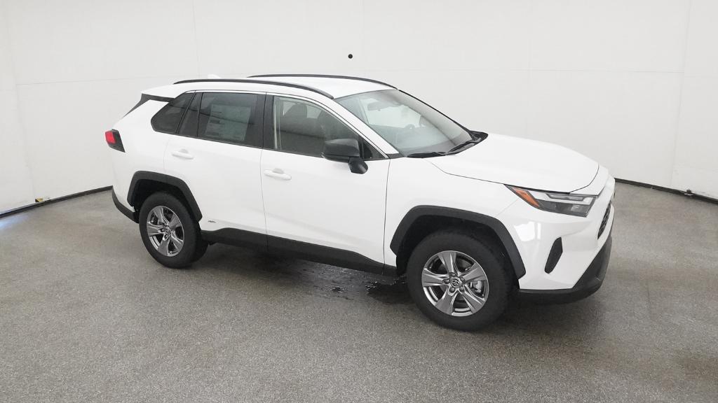 2025 Toyota RAV4 Hybrid LE photo 27