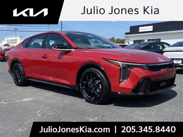 2025 Kia K4 GT-Line Turbo's photo