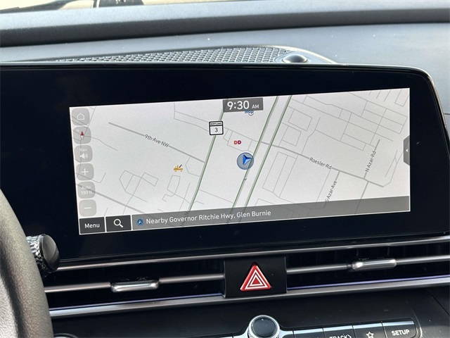 2024 Hyundai Elantra SEL photo 17