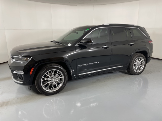 2022 Jeep Grand Cherokee Summit photo 4