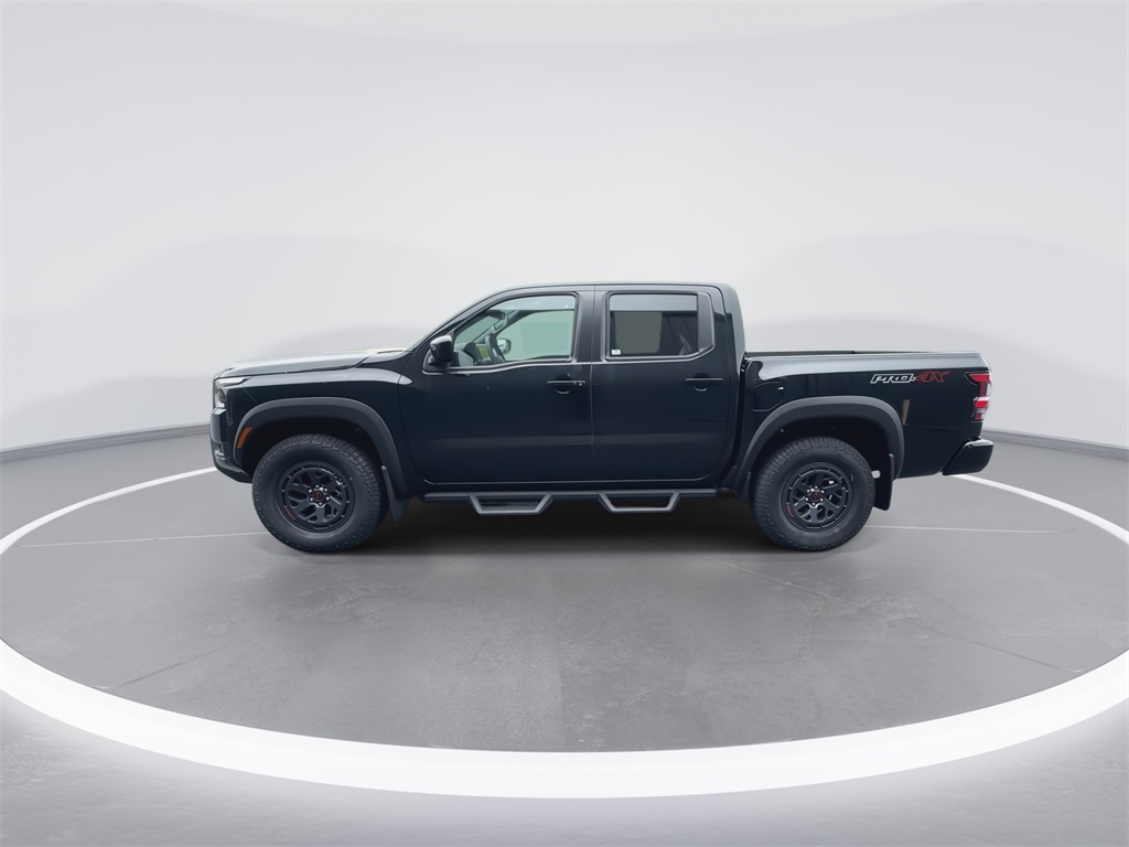2025 Nissan Frontier PRO-4X photo 5