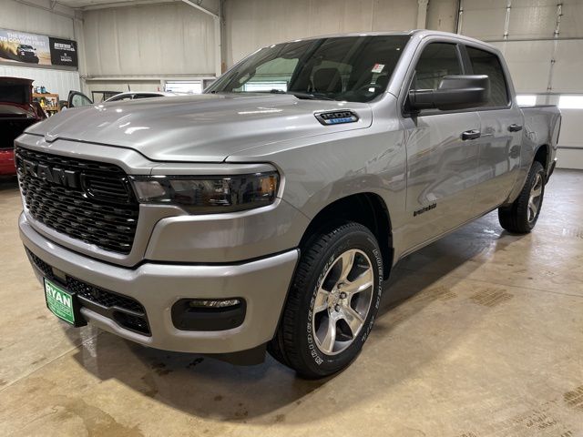 2025 Ram 1500 Tradesman photo 5