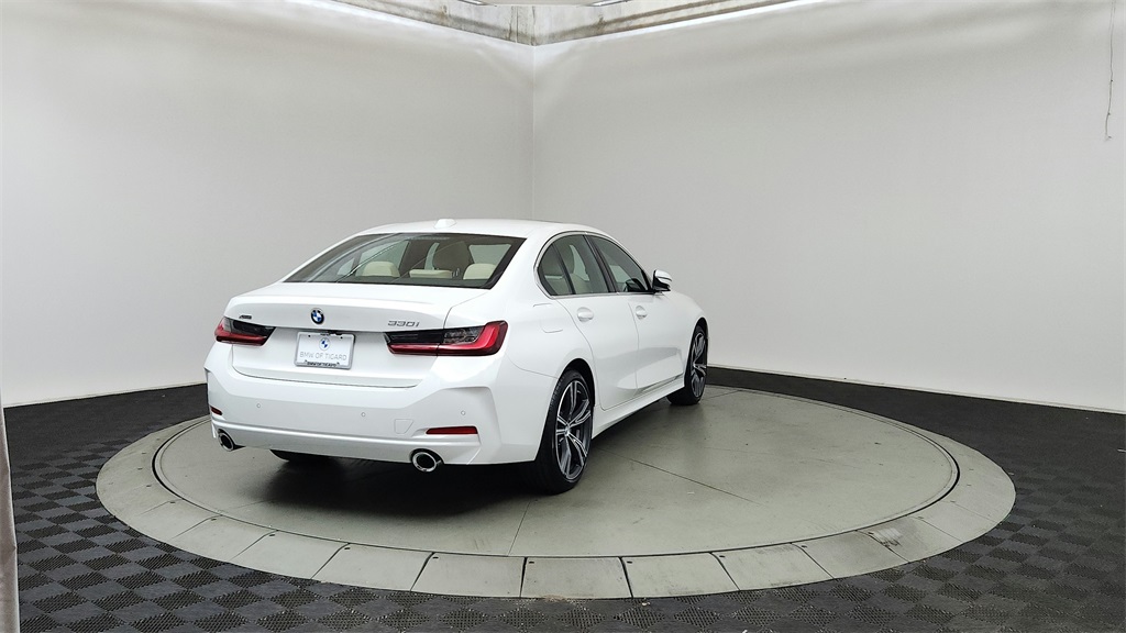 2024 Bmw 330i xDrive photo 11