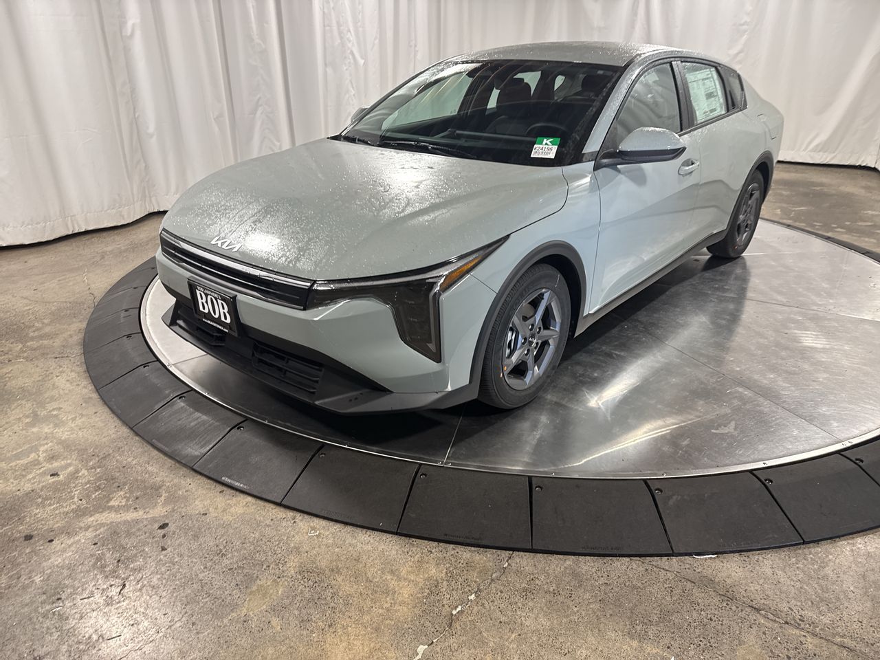 2025 Kia K4 LXS's photo