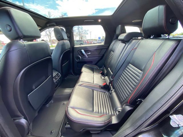 2020 Land Rover Discovery Sport SE R-Dynamic photo 22