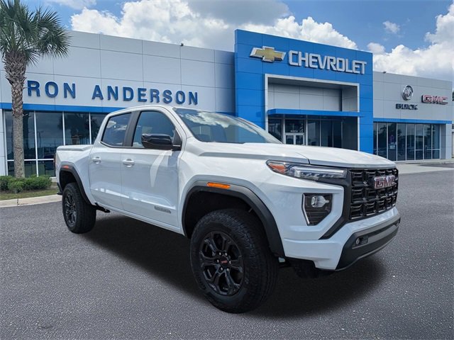 2025 GMC Canyon Elevation's photo