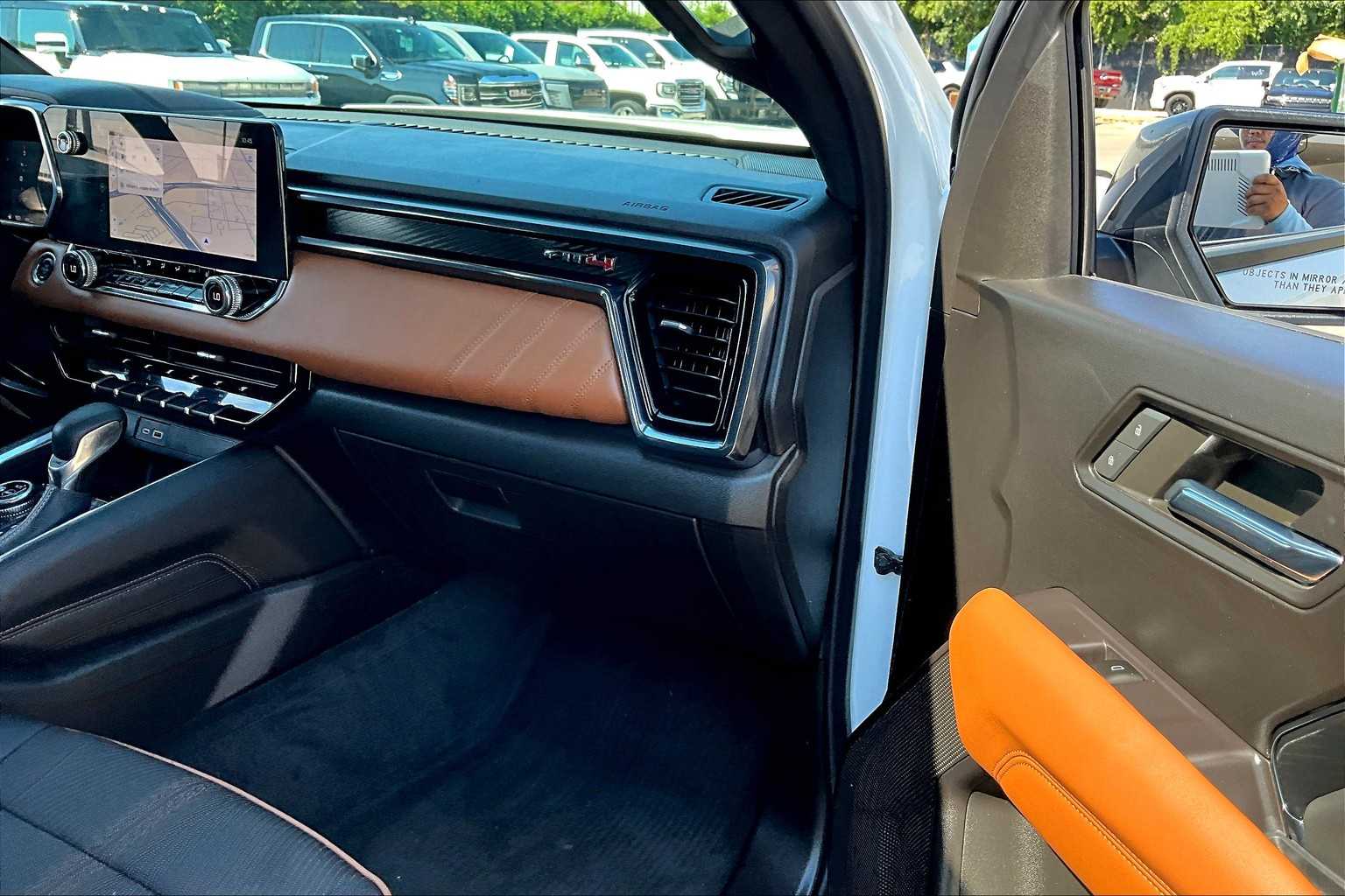 2023 Gmc Canyon AT4 photo 17