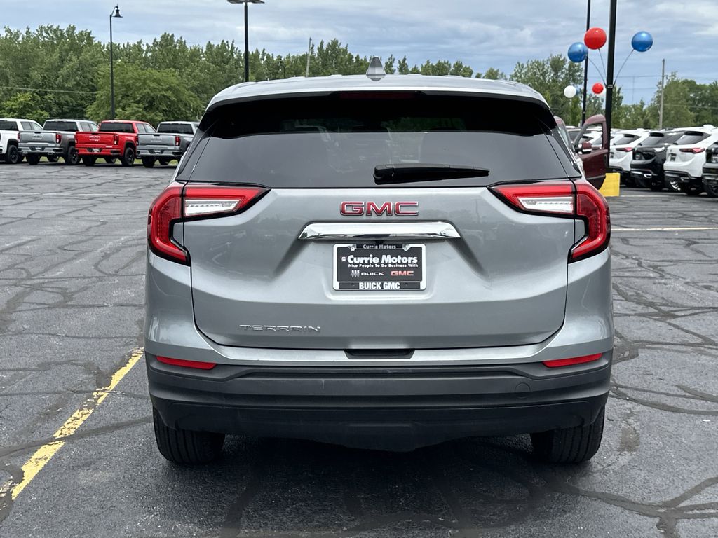 2024 GMC TERRAIN - Image 7