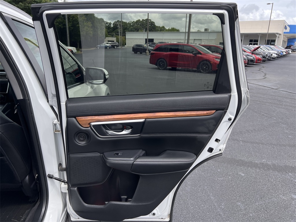 2020 Honda CR-V Touring photo 14