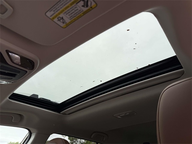 2025 Subaru Outback Touring XT photo 4