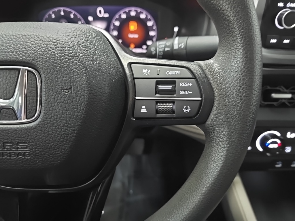 2023 Honda Accord EX photo 19