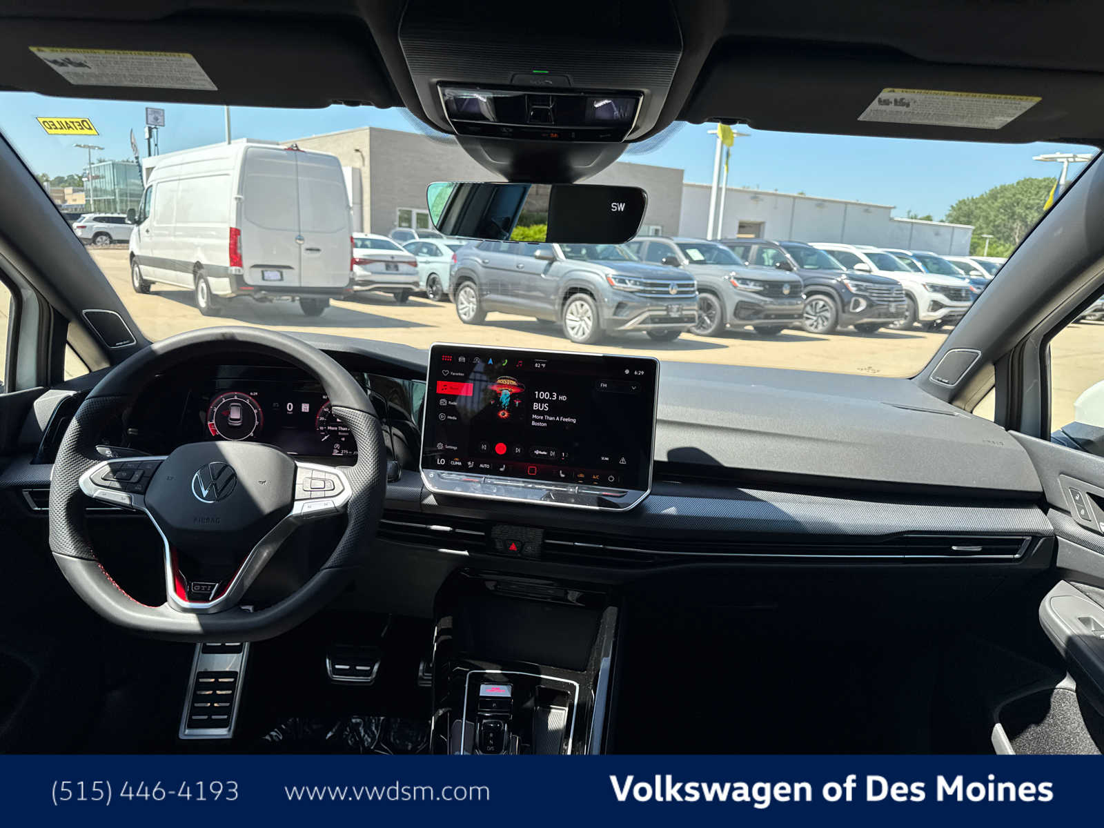 2025 Volkswagen Golf GTI SE photo 10