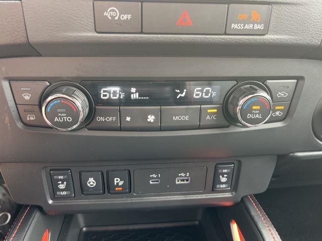 2024 Nissan Frontier PRO-4X photo 17