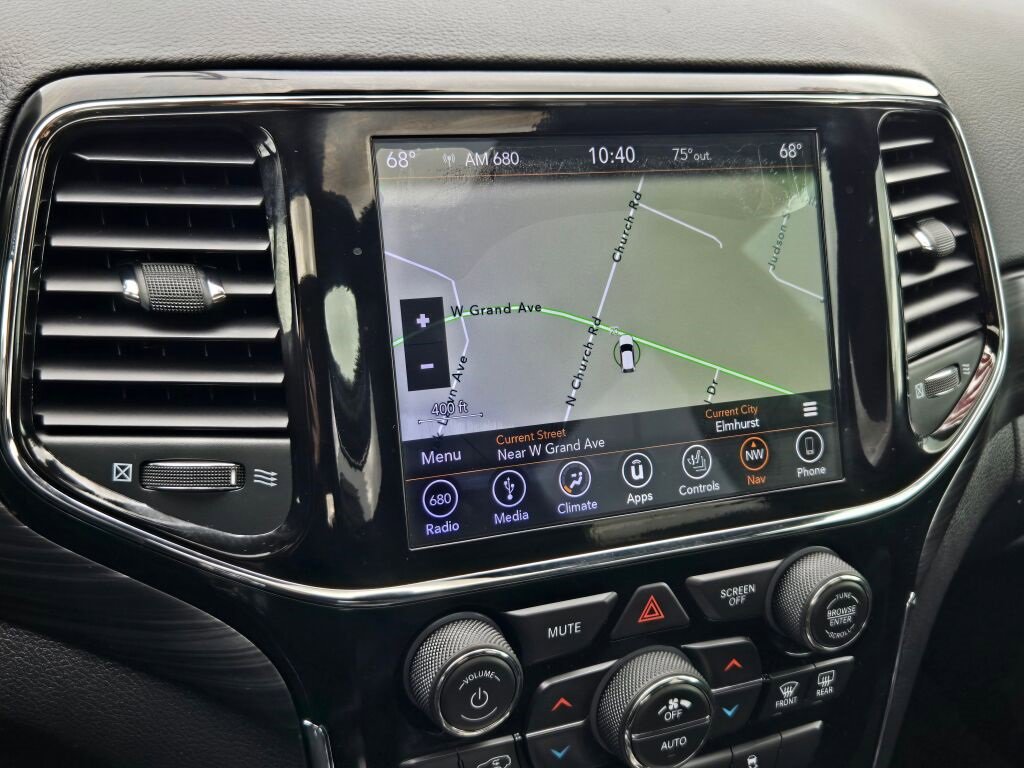 2019 Jeep Grand Cherokee Altitude photo 24