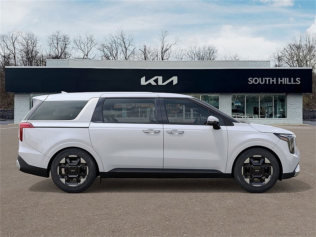 2026 Kia Carnival EX photo 6