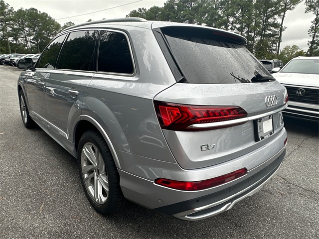 2022 Audi Q7 55 Premium Plus photo 2