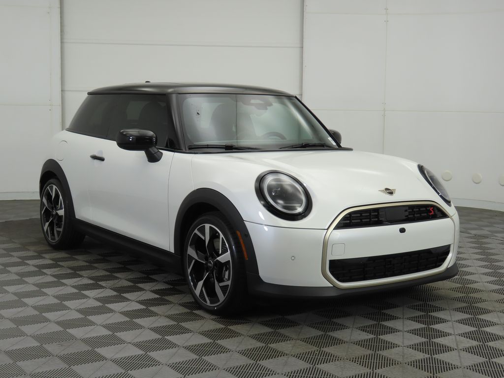 2025 Mini Cooper 2 Door Hardtop Iconic photo 3