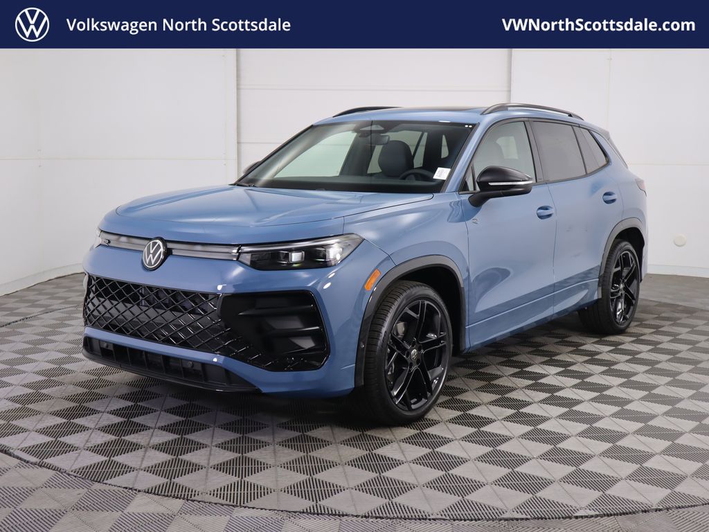 2026 Volkswagen Tiguan SE R-LINE BLACK's photo