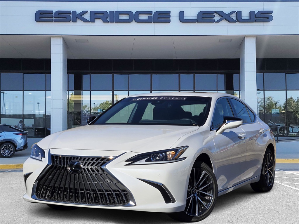 2025 Lexus ES Hybrid 300h's photo