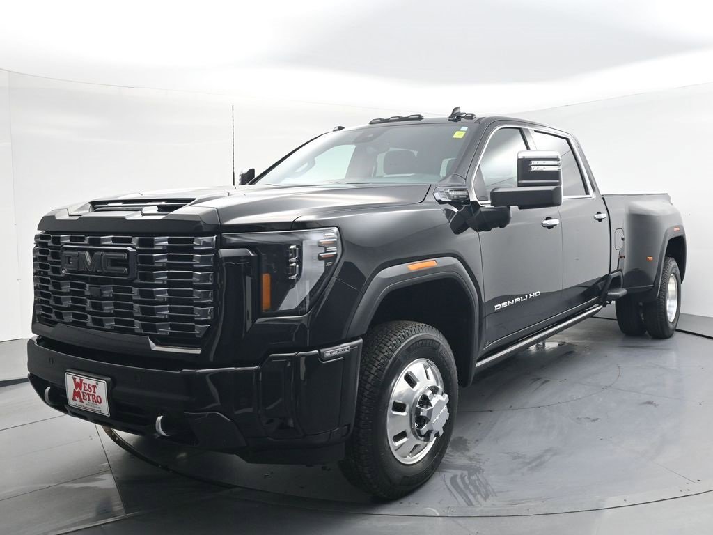 2025 GMC Sierra Denali Ultimate's photo