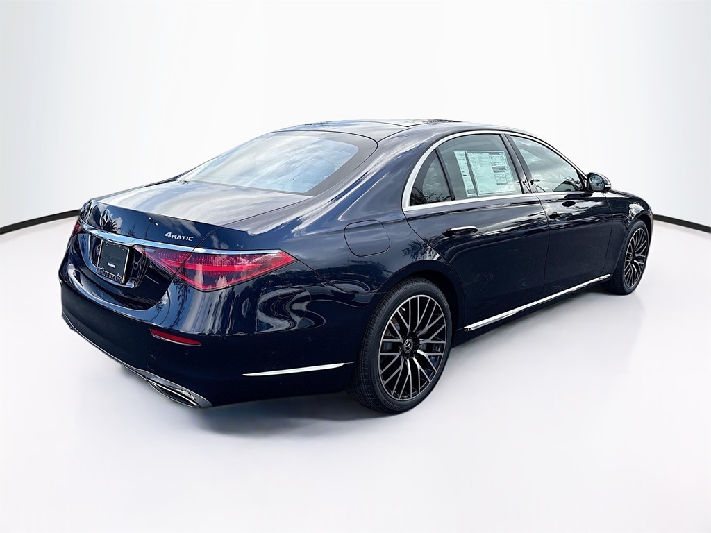 2026 Mercedes Benz S 580 4MATIC photo 4