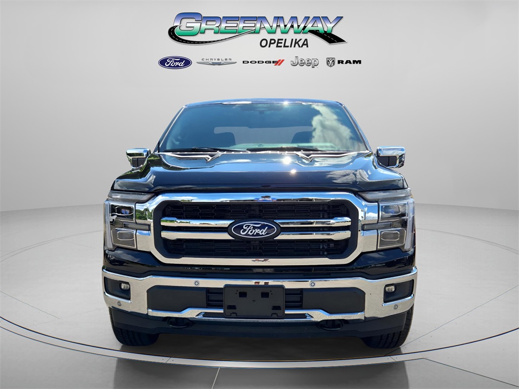 2025 Ford F-150 Lariat photo 2