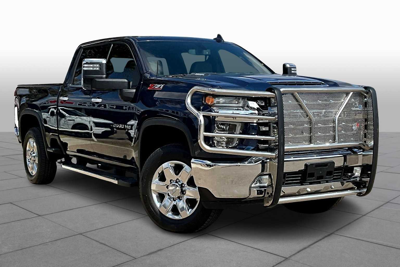 2020 Chevrolet Silverado 2500HD LTZ photo 2
