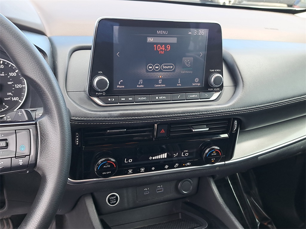 2021 Nissan Rogue SV photo 27
