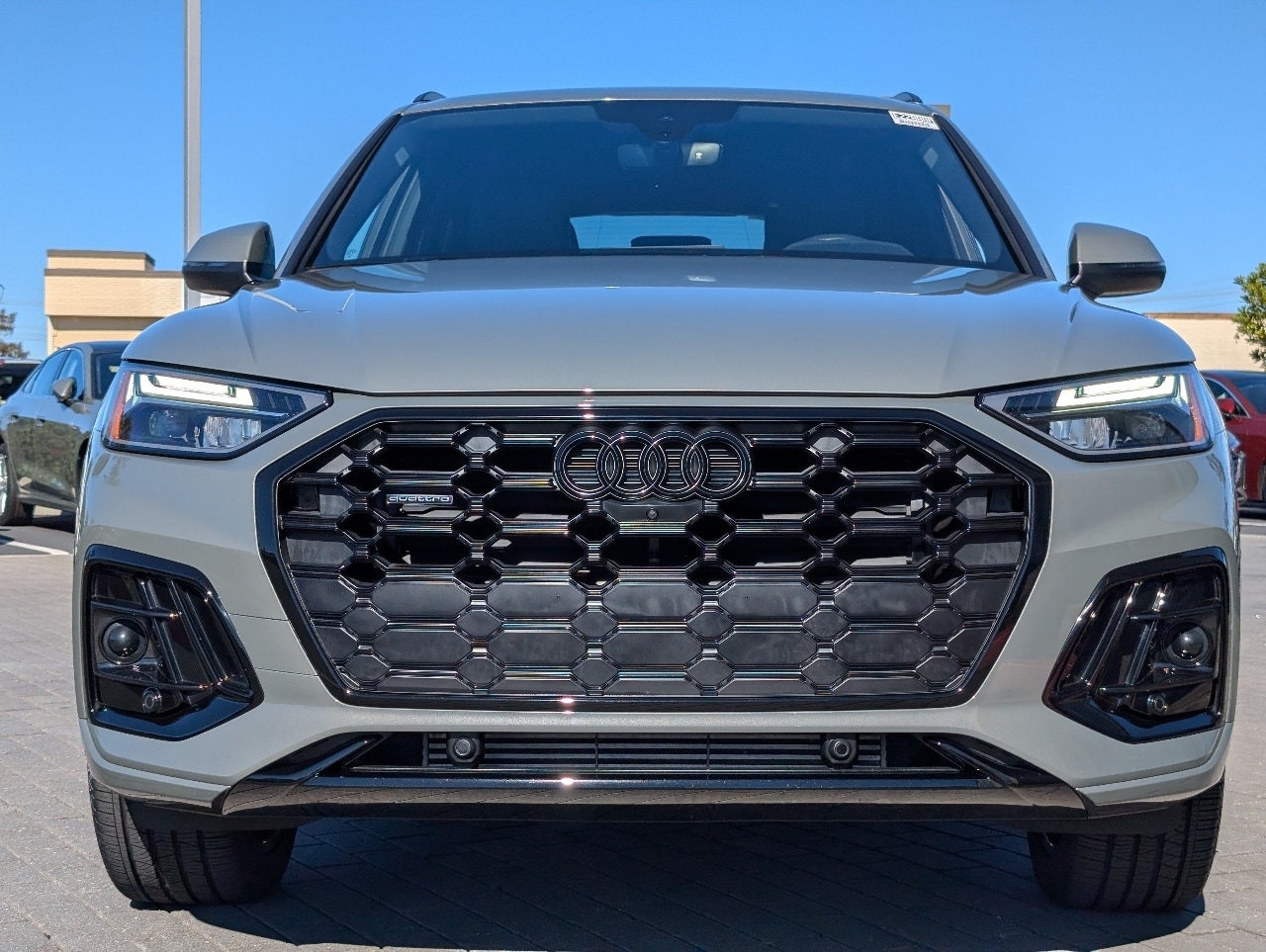 2024 Audi Q5 45 S line Premium photo 2