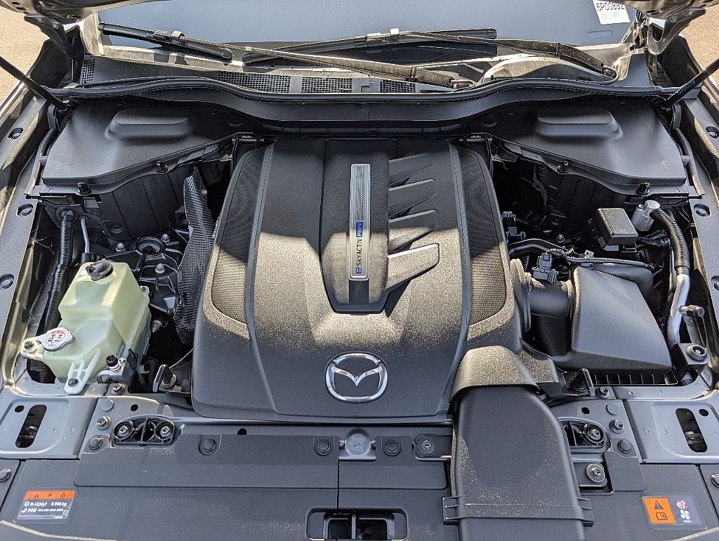 2024 Mazda CX-90 Preferred photo 13