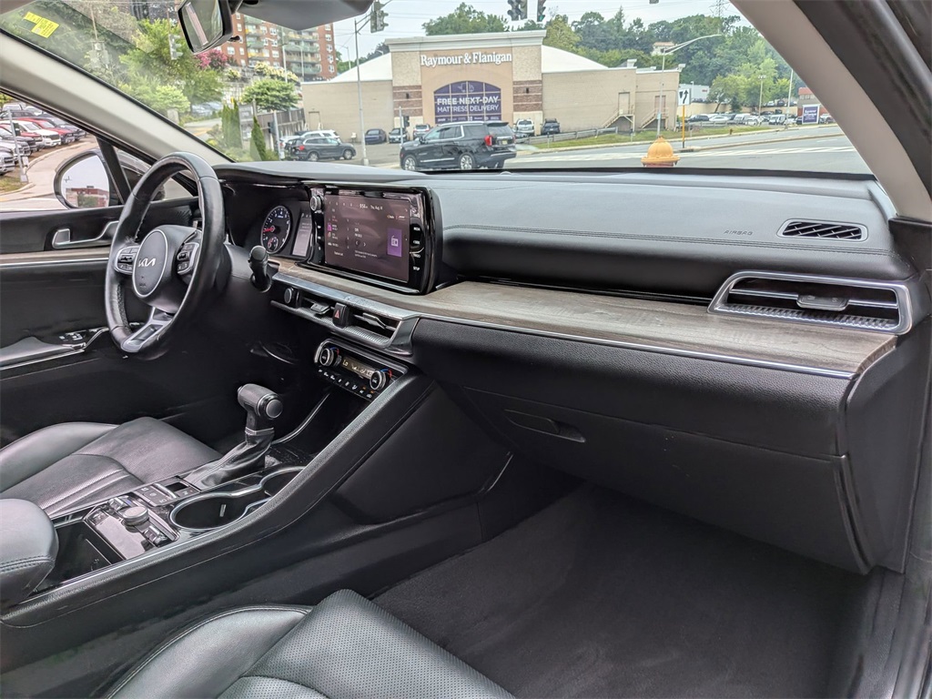 2023 Kia K5 EX photo 26