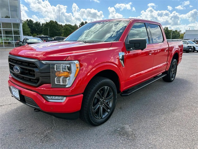 2021 Ford F-150 XLT photo 8