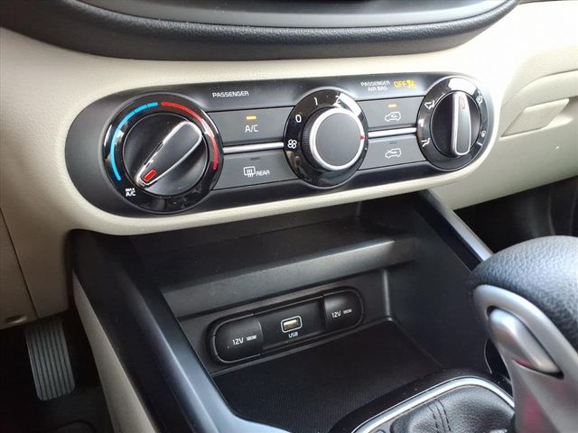 2022 Kia Soul LX photo 23