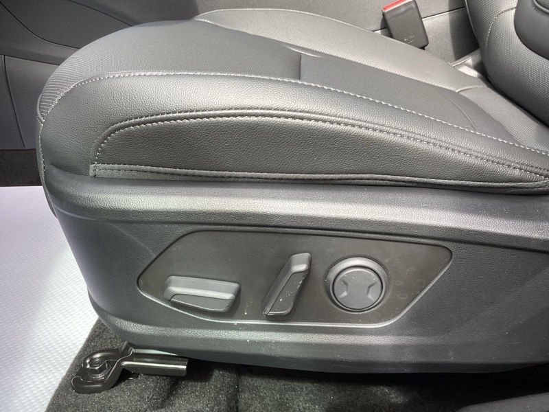 2025 Hyundai Tucson SEL Convenience photo 33