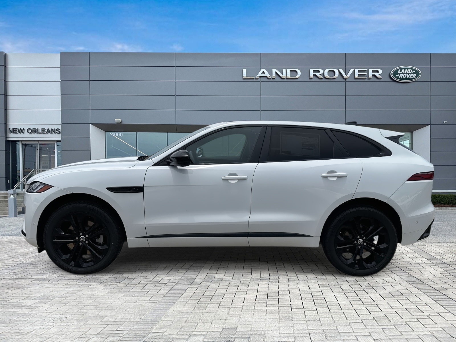 2026 Jaguar F-PACE P250 R-Dynamic S photo 2