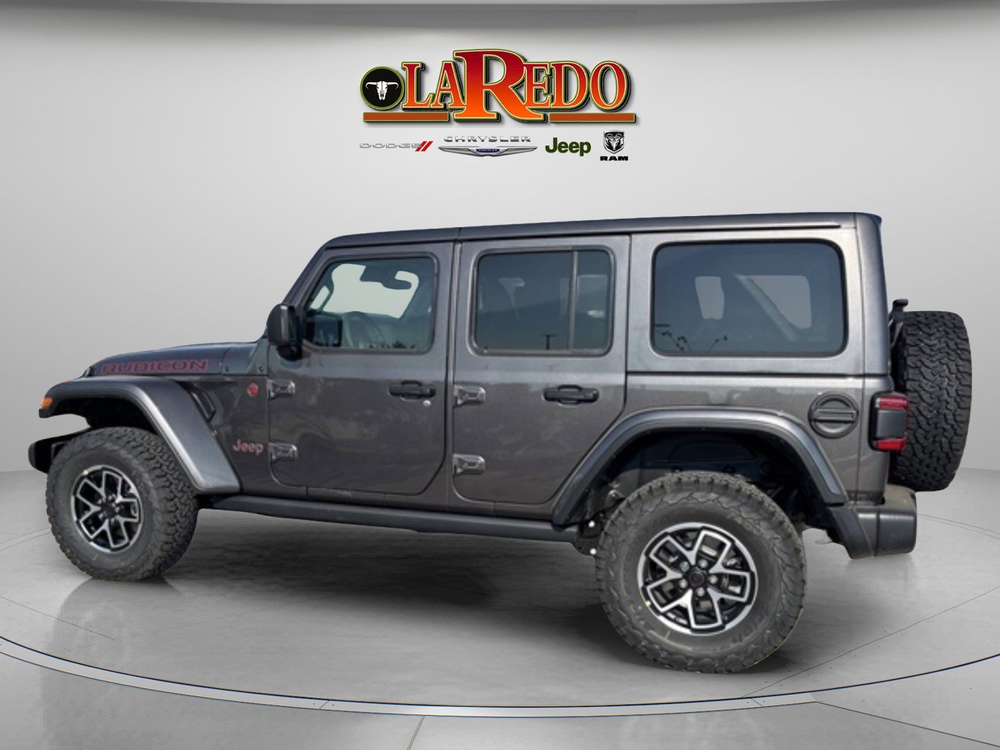 2025 Jeep Wrangler Rubicon photo 4