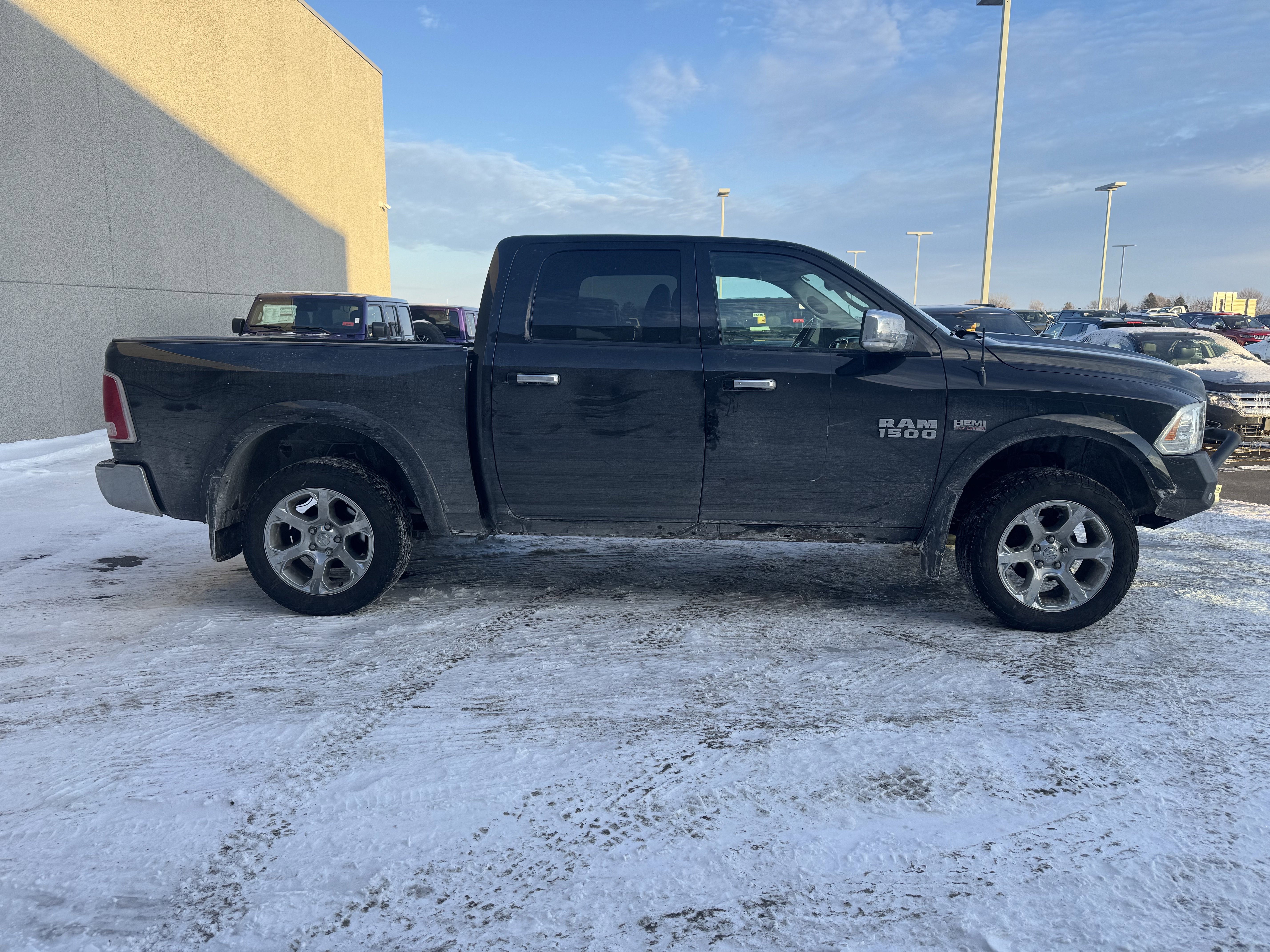 Used 2015 RAM Ram 1500 Pickup Laramie with VIN 1C6RR7NT2FS707209 for sale in Saint Charles, Minnesota