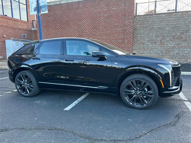 2025 Cadillac Optiq Sport photo 6