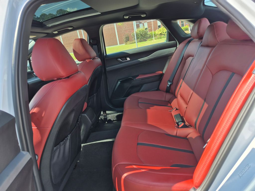 2023 Kia K5 GT-Line photo 10
