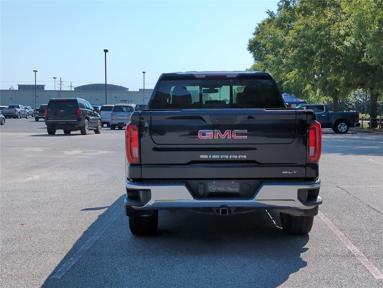 2019 Gmc Sierra 1500 SLT photo 3