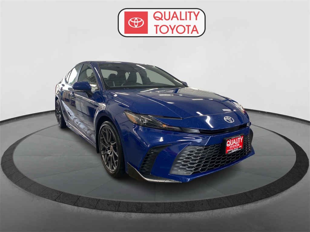2025 Toyota Camry SE photo 2