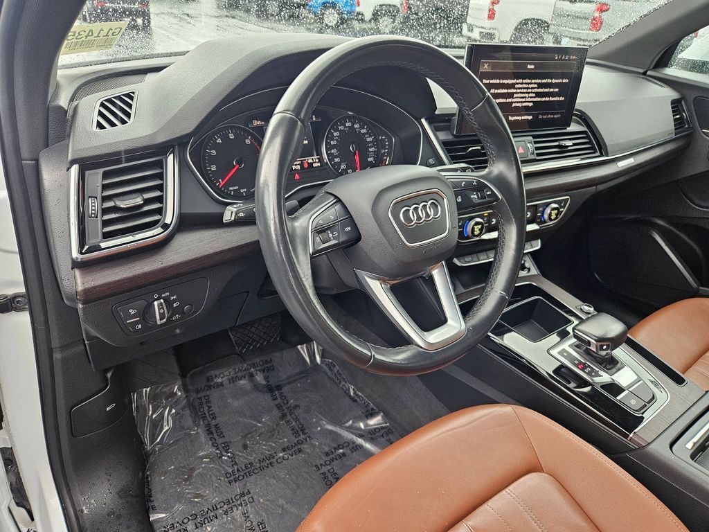 2021 Audi Q5 Premium 45 TFSI photo 11