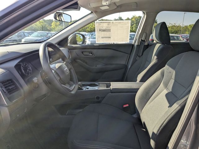 2026 Nissan Rogue S photo 15