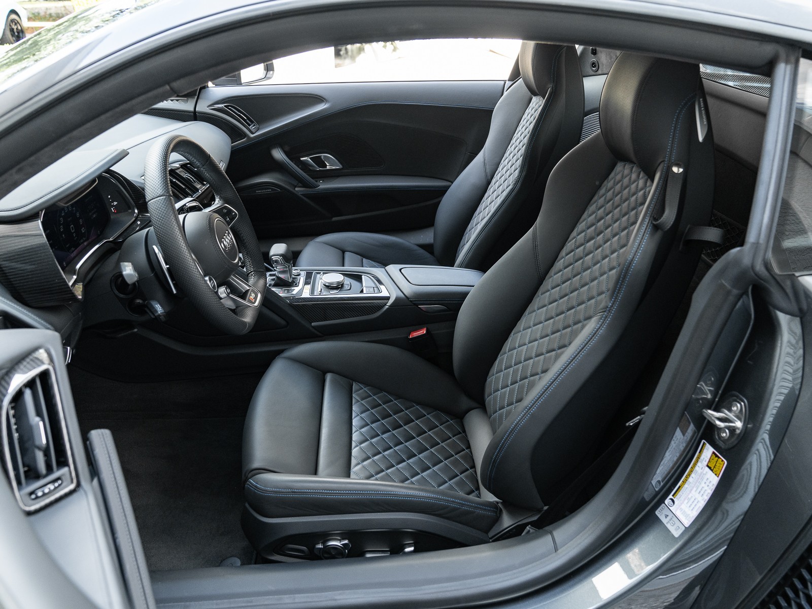 2023 Audi R8 V10 Performance photo 26