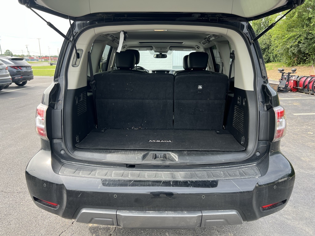 2020 Nissan Armada SL photo 4