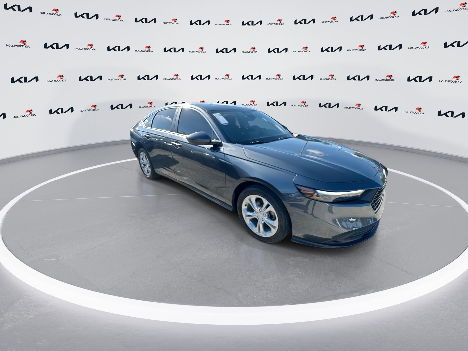 2023 Honda Accord LX photo 2