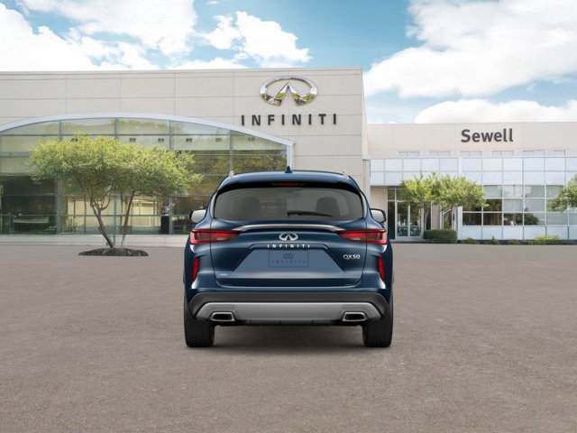 2025 Infiniti QX50 Luxe AWD photo 5